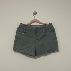 Target Stretchy Green Button Up Shorts Women’s 10 L